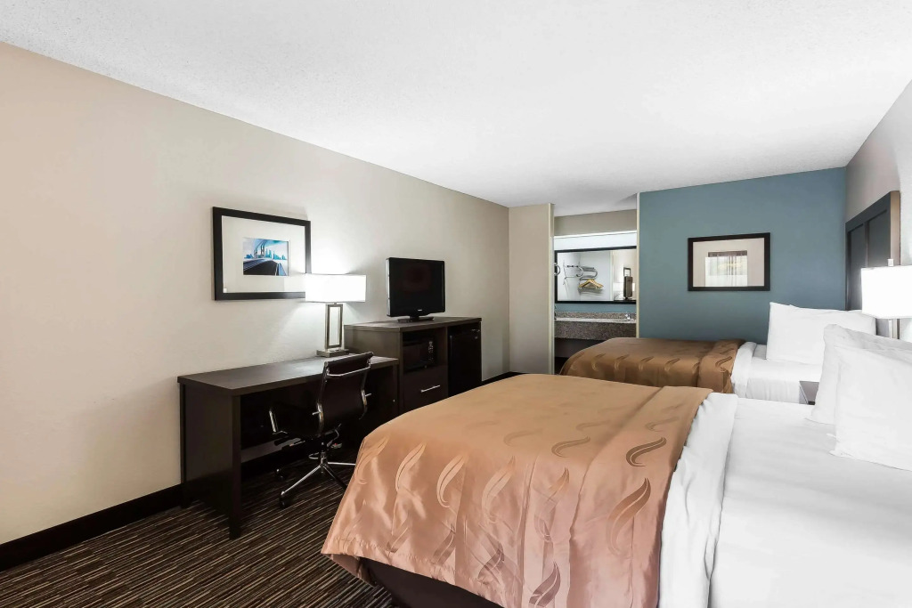 Quality Inn & Suites Mooresville-Lake Norman
