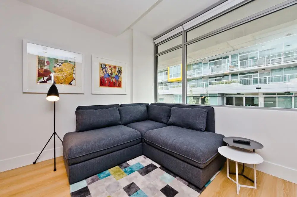 Lido in Kensington by Suite Digs