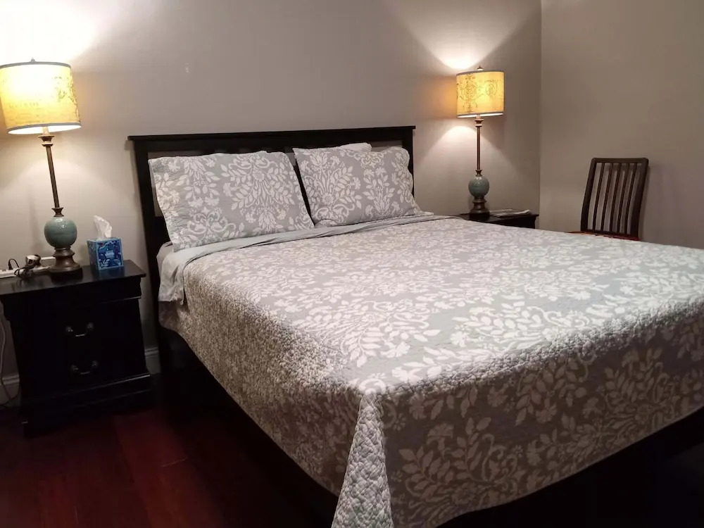 Fairmount House Free Street Parking Quiet Spacious