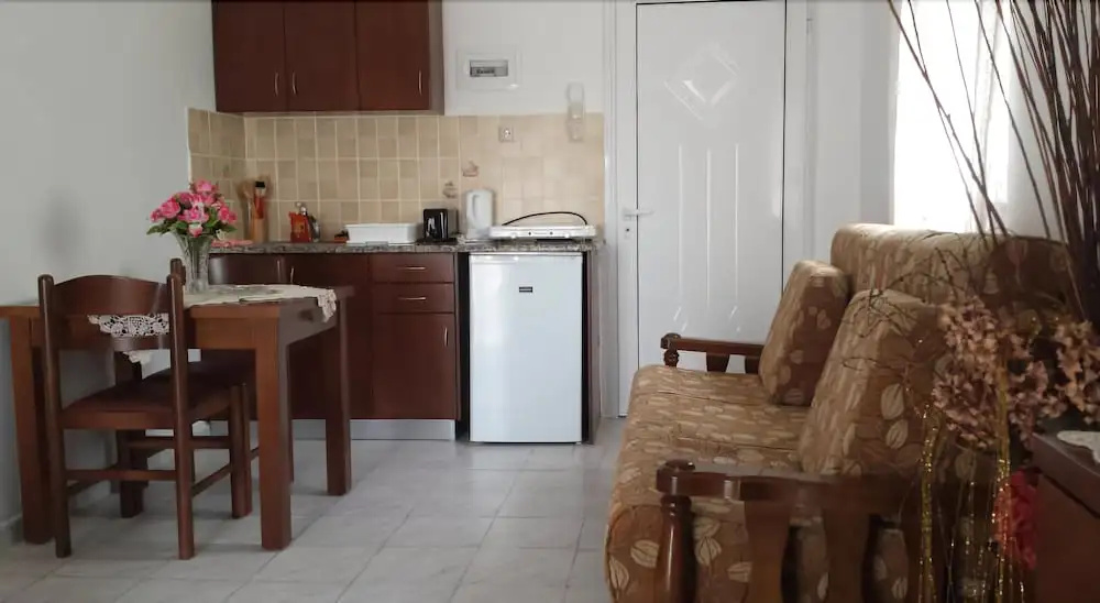 Nikos Studios