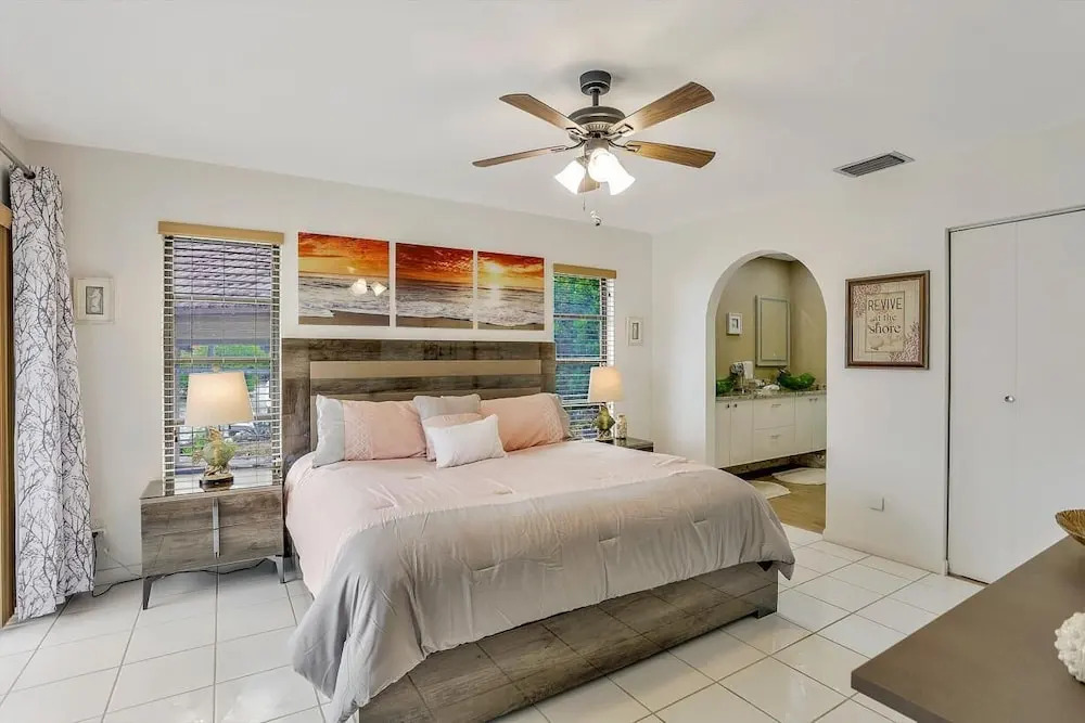 Waterfront home on key lot with pool/view of river