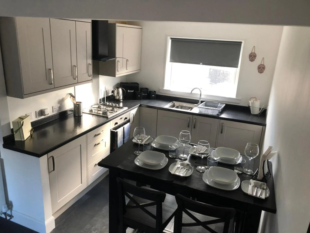 L&H Apartments
