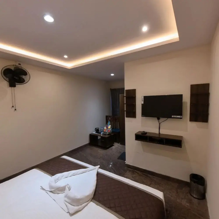 Hotel Olive Leave's