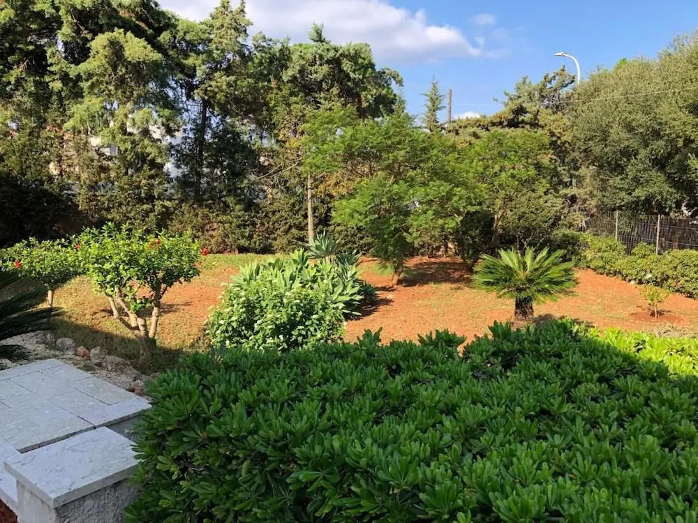 Robertas Villa - Home Holiday