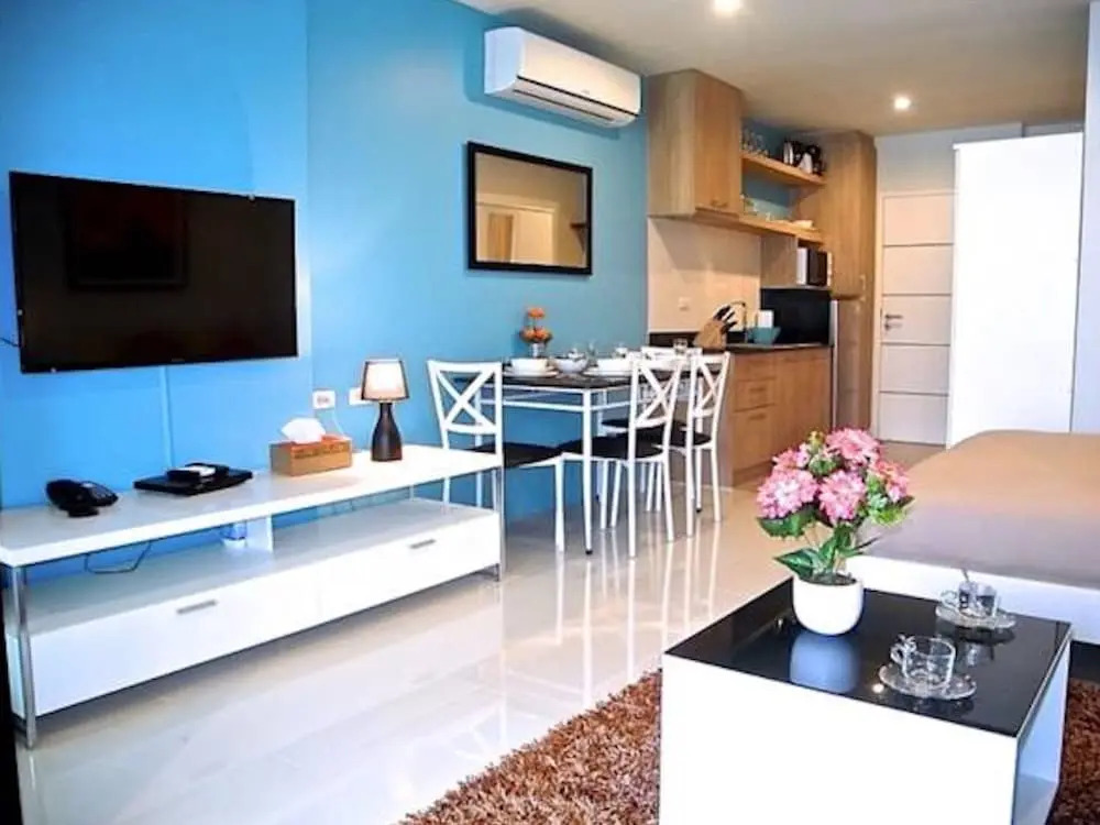Bliss Patong Modern Studio