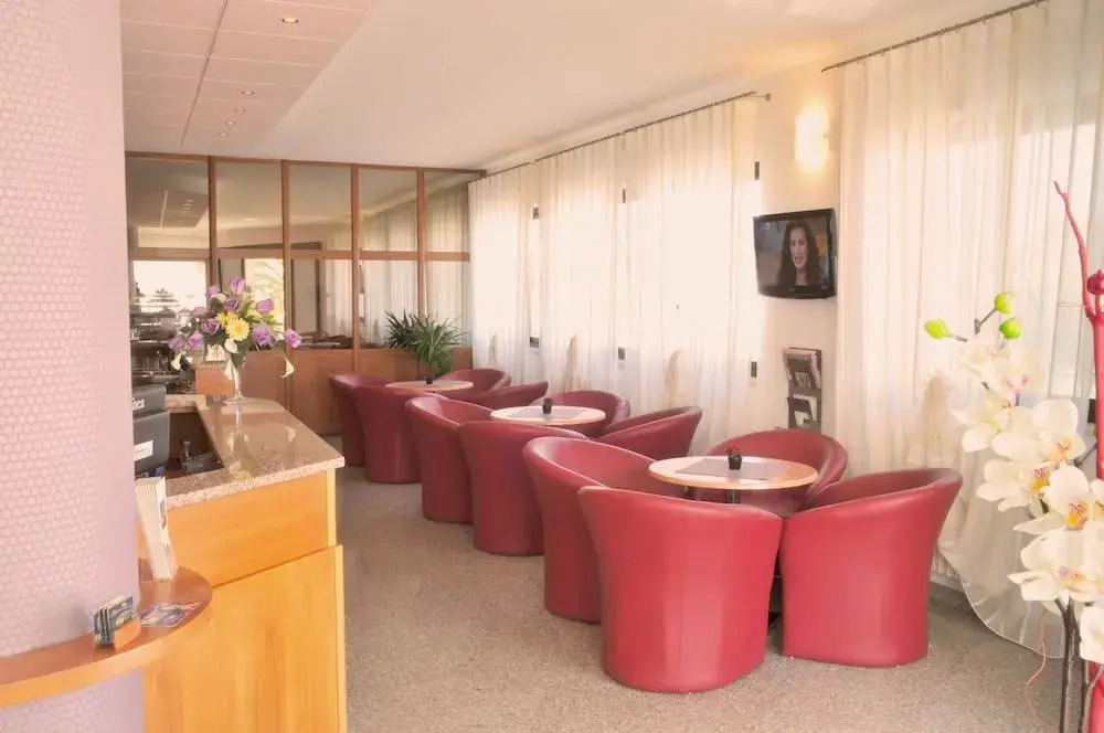 Hotel Genius