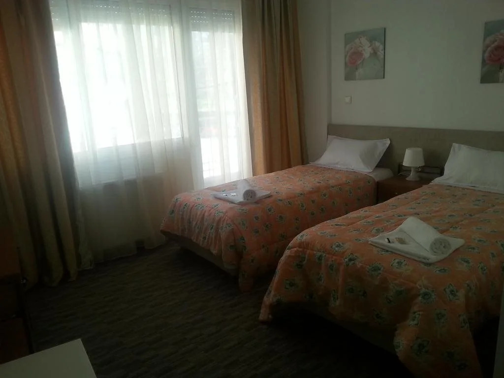 Iokasof Rooms