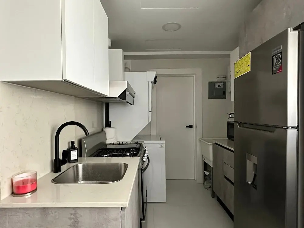 Shalom Residences By YellowKey