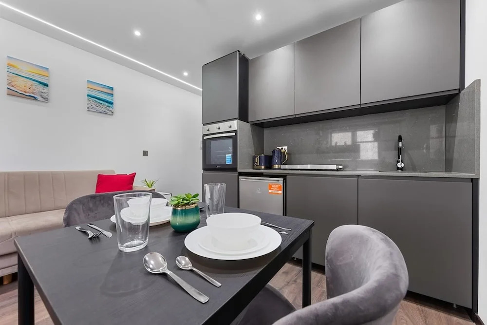 Chic Studio in Golders Green Near Tube Station