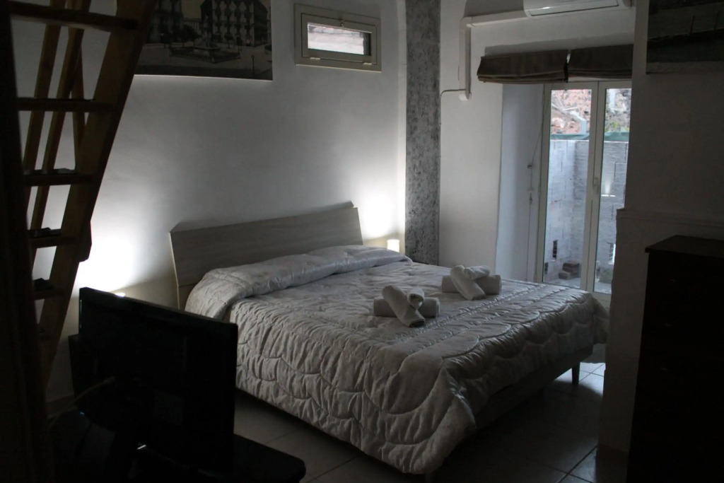 Home Greco