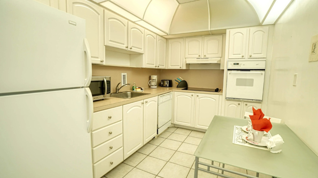 Hallandale Beach Intracoastal View Apartments