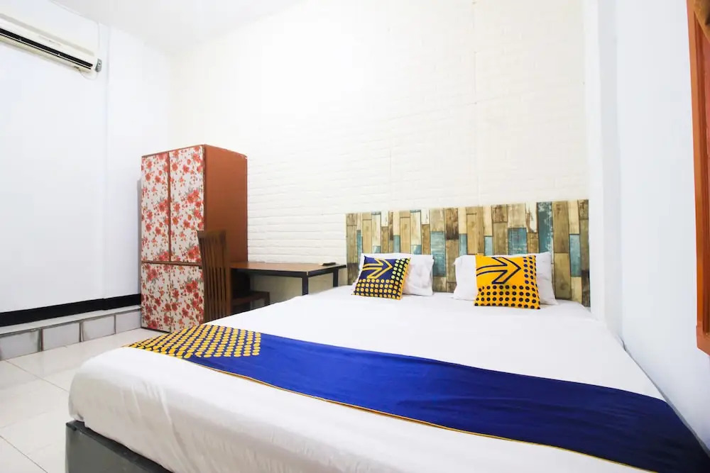 SPOT ON 2252 Ranira Homestay