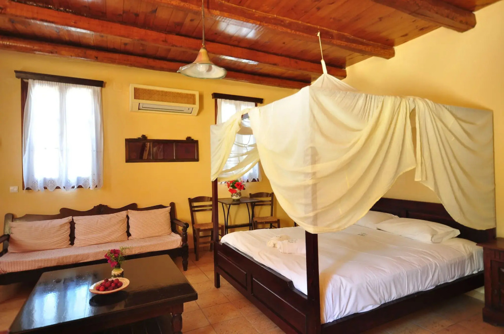 Elia Traditional Hotel & Spa