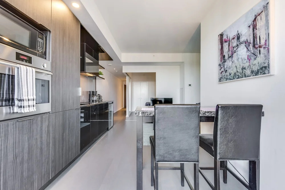 Executive Style 1BR Financial District