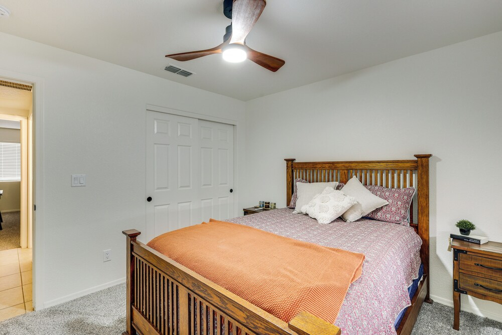 2 Mi to Beach: Lake Havasu Gem w/ Pool & Spa!