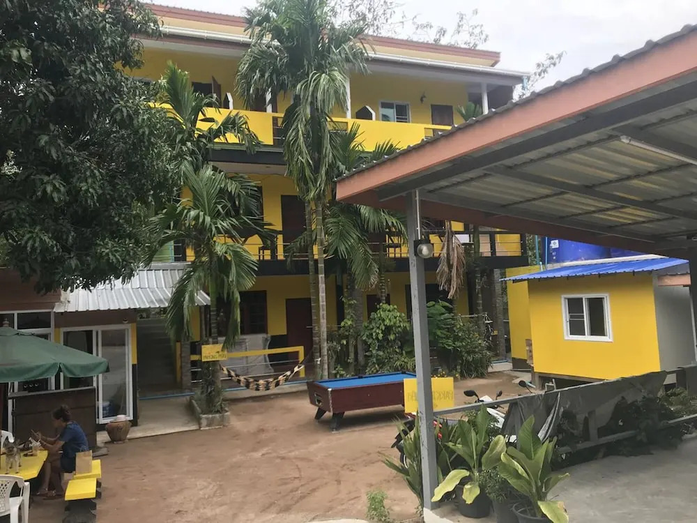 The Hive Hostel Koh Tao