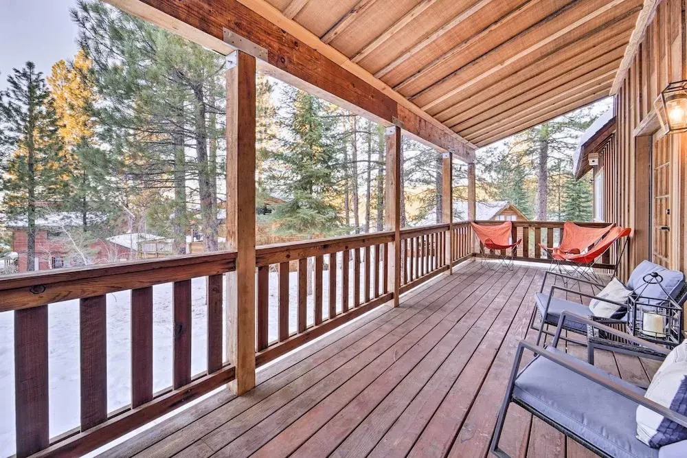 Furnished Deck: Cabin on Northstar Shuttle Route!