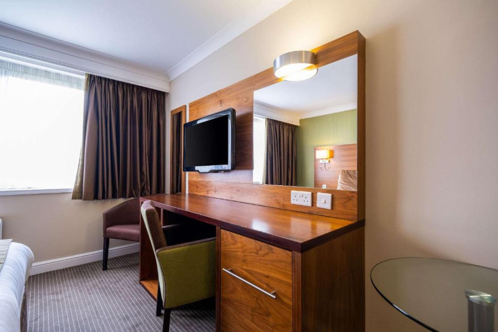 Holiday Inn Newcastle South by IHG