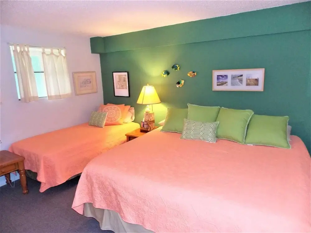 Seamist - 1 Br Condo