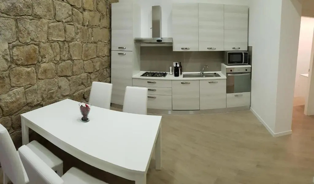 Suite Saffi 99