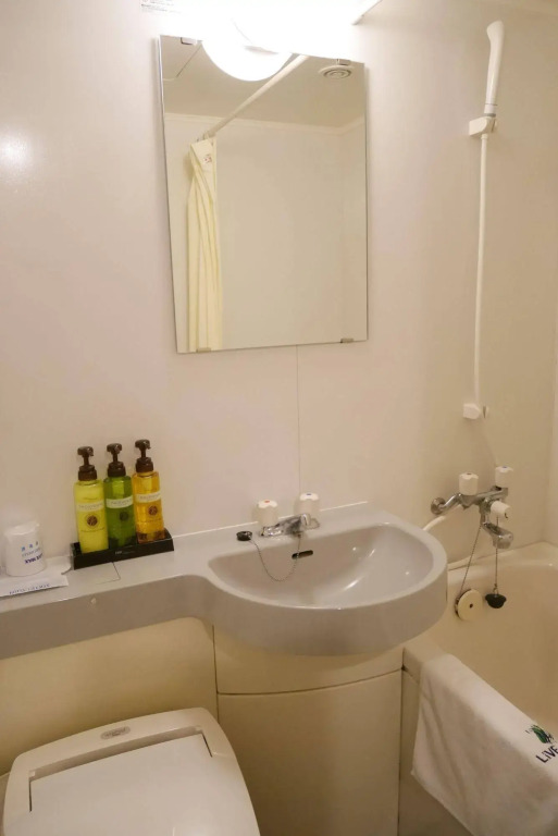 HOTEL LiVEMAX BUDGET Yokohama Kannai