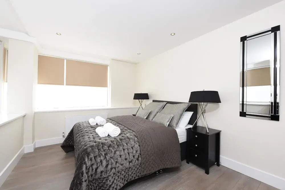The Glasshouse Apartments