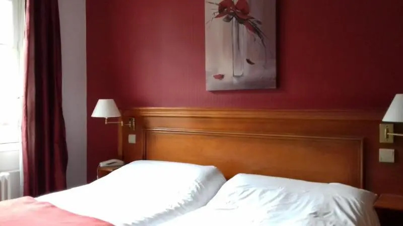 Logis Hôtel Les Airelles Neufchâtel En Bray