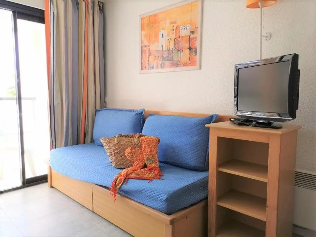Appartement Cannes la Bocca, 1 pièce, 5 personnes - FR-1-609-33