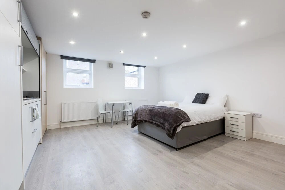 Brand new Studio in Camberwell 1B