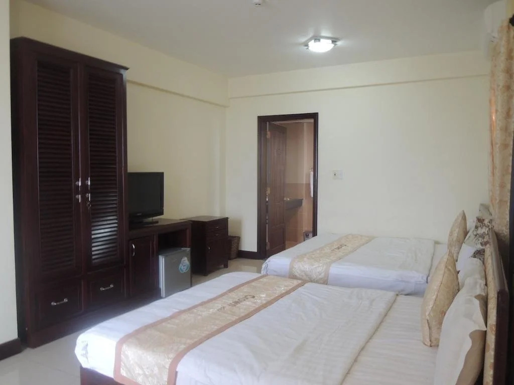 Hue Crown Boutique best hotel