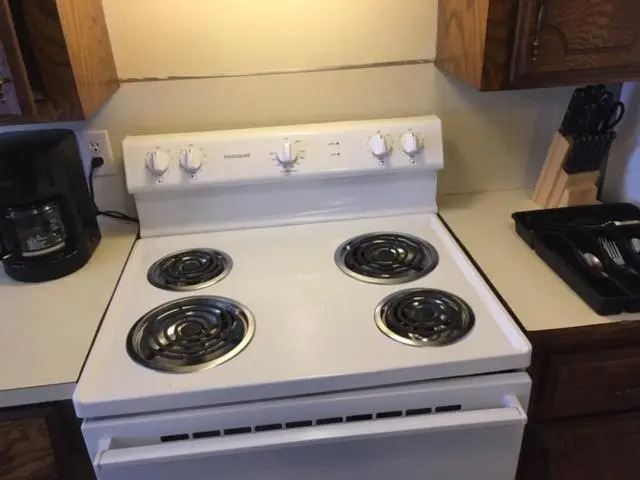 2 Bedroom Apartment for you! Next to Fort Sill