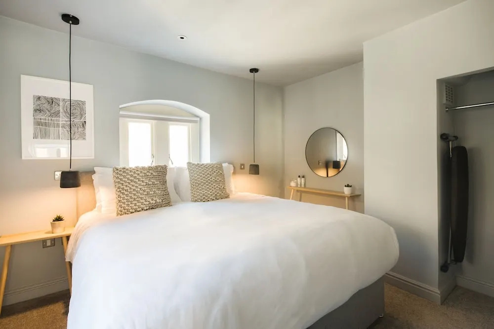 St Catherines Hospital - Curated Property