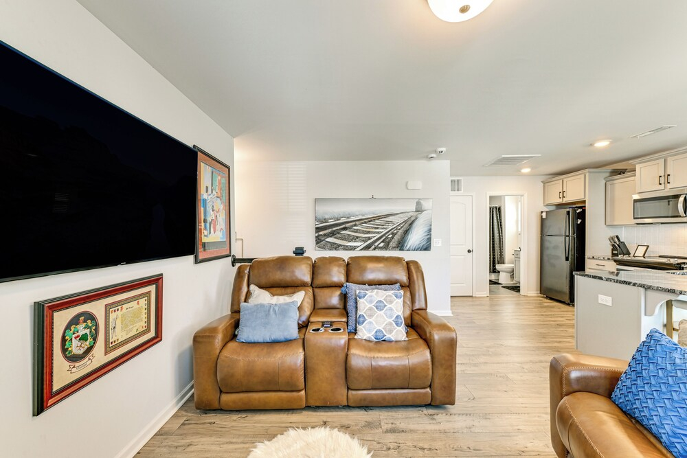 3 Mi to Uptown Charlotte! Apt in Historic District