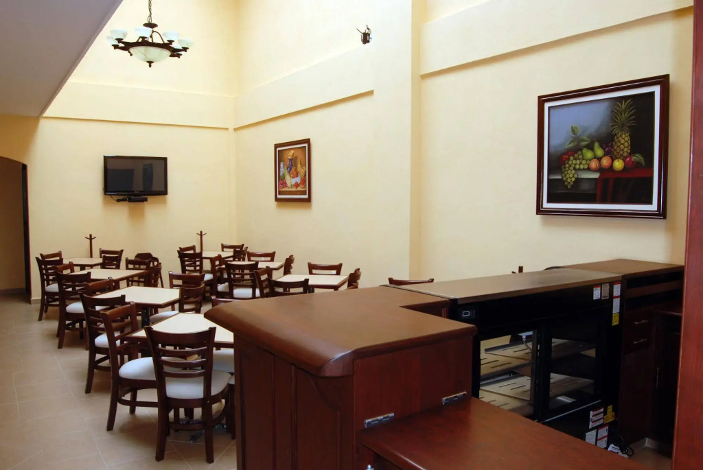 Hotel Centenario