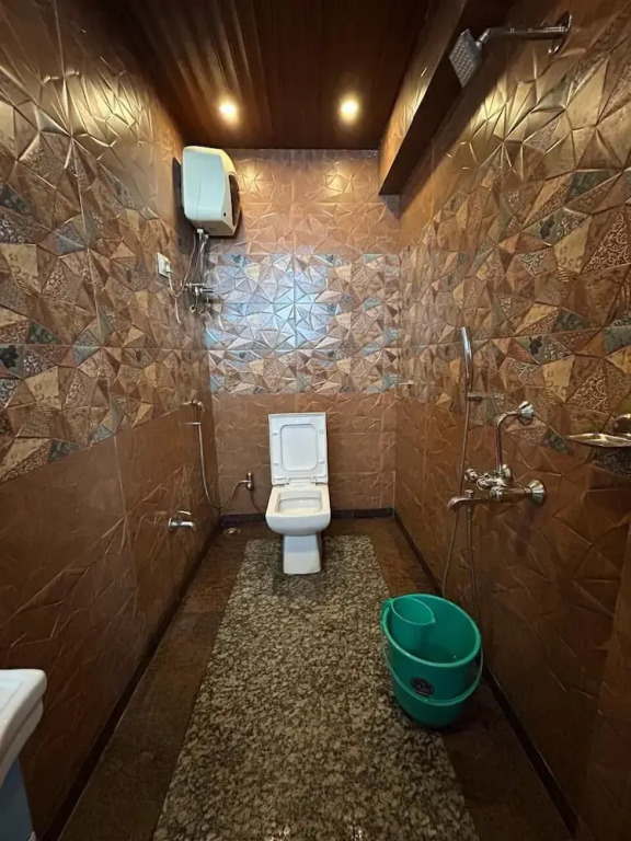 Hotel Ratna Villa Inn