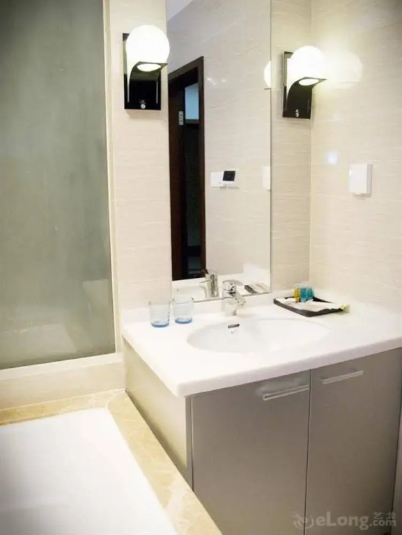 Shanghai Yuanda International Apartment