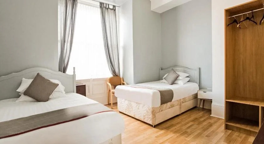 Citysteps Hotels Newcastle West