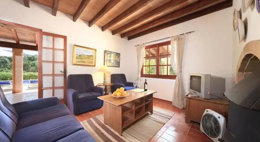 Villa Lluch