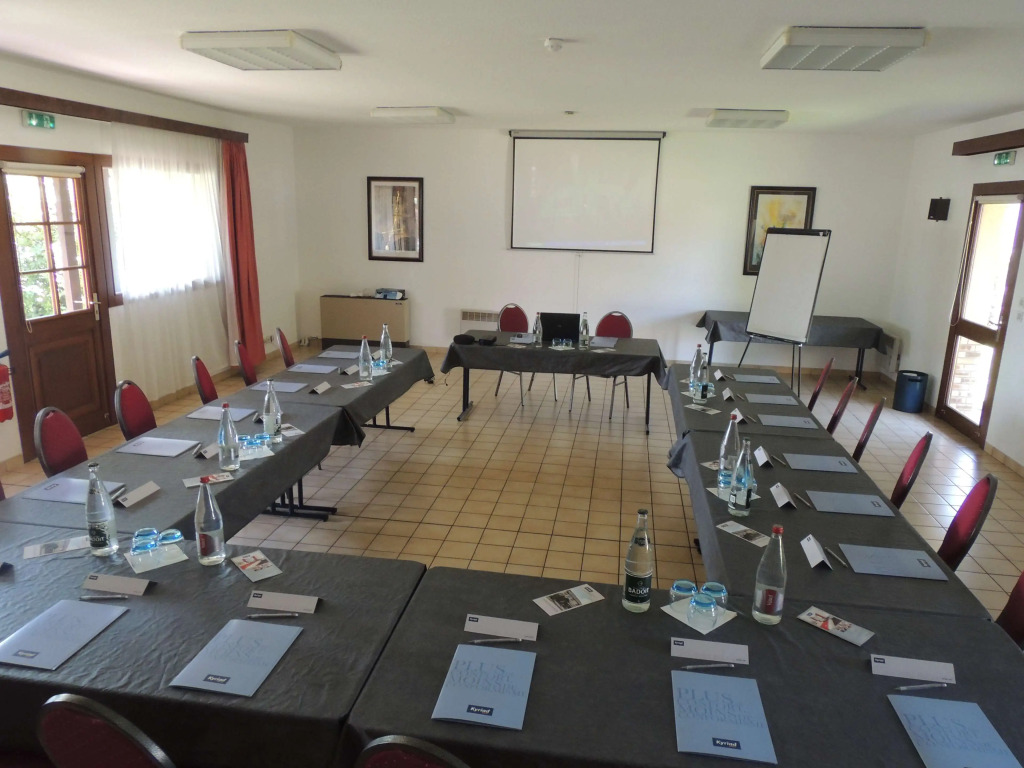 Kyriad Chateauroux