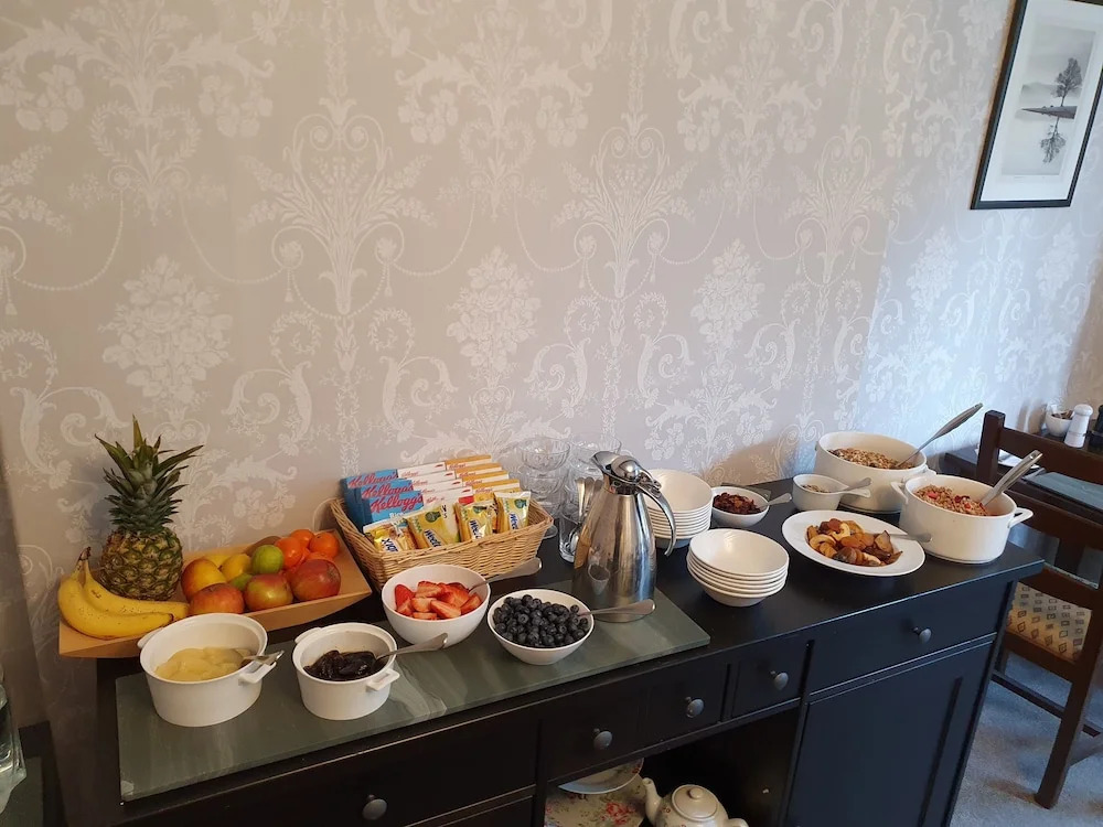Strathmore Guest House