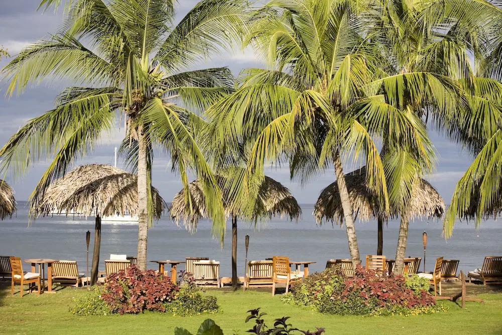Café de Playa Beach Front Hotel