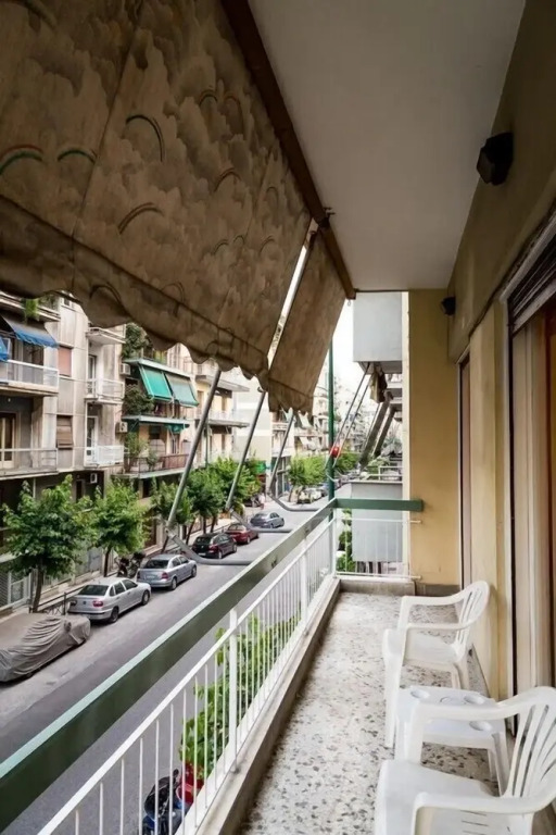 Spacious apartment with 3 bedrooms in City Center