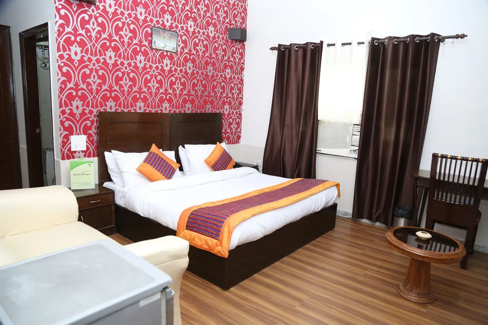 Suryansh Motel