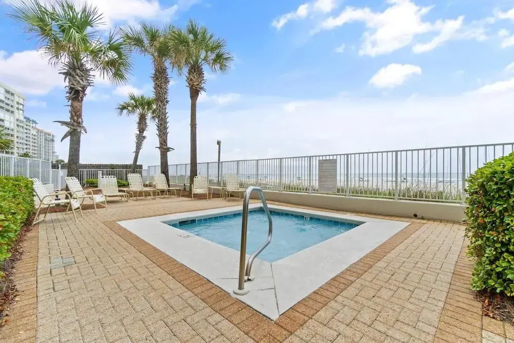 Pelican Pointe 1203