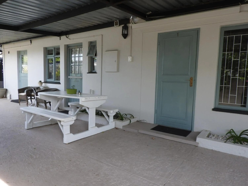 Ladera - Vista Self-catering Guesthouse