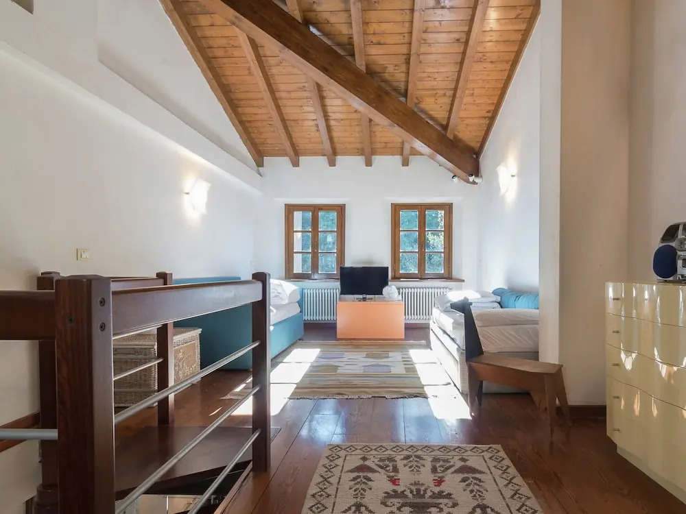 Mansion in Pescaglia Near Tuscan Coast