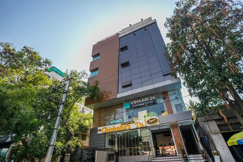 Capital O 36137 Vihaari 24 Business Hotel