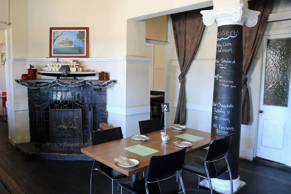 Mannum Hotel