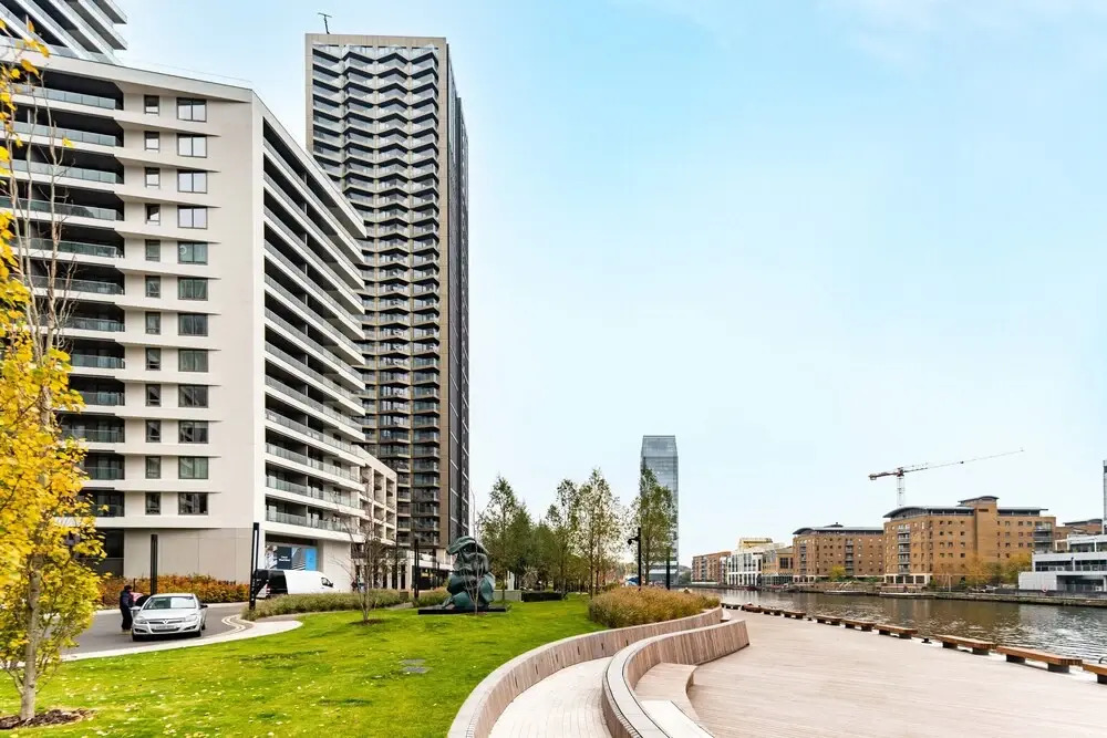 Immaculate New Studio Apartment in Canary Wharf
