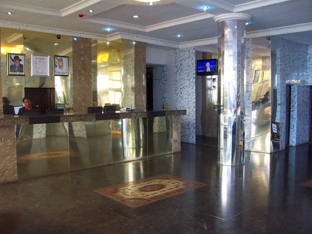 Hotel De Bently